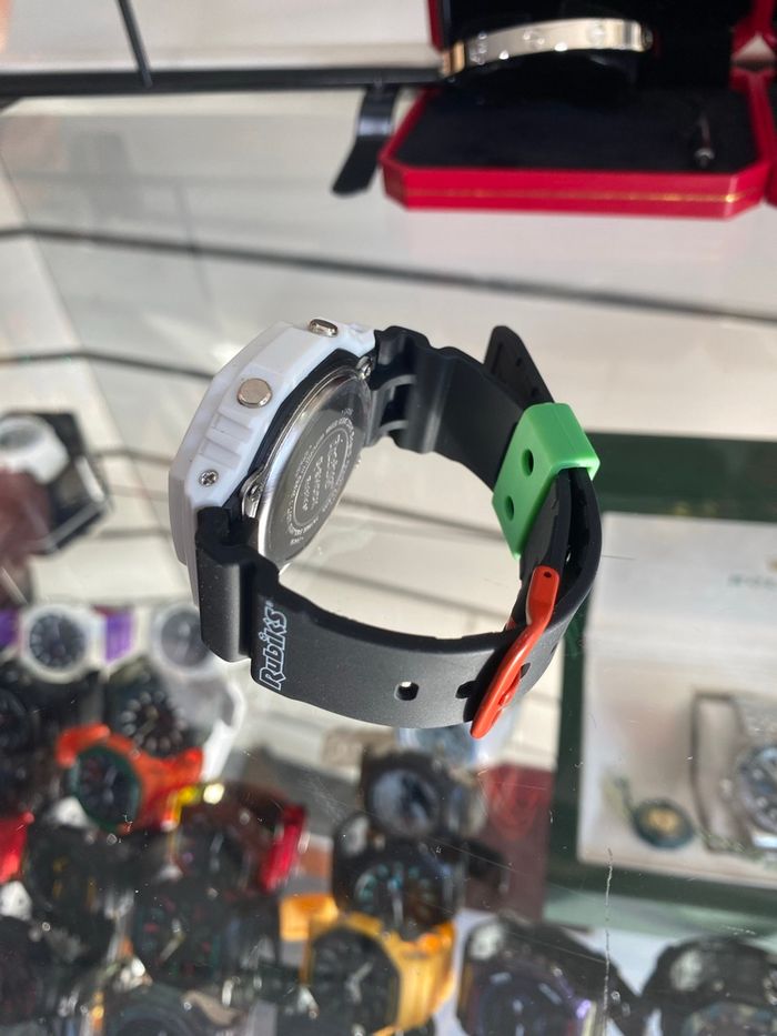 Montre G Shock x RUBIK’S - photo numéro 3