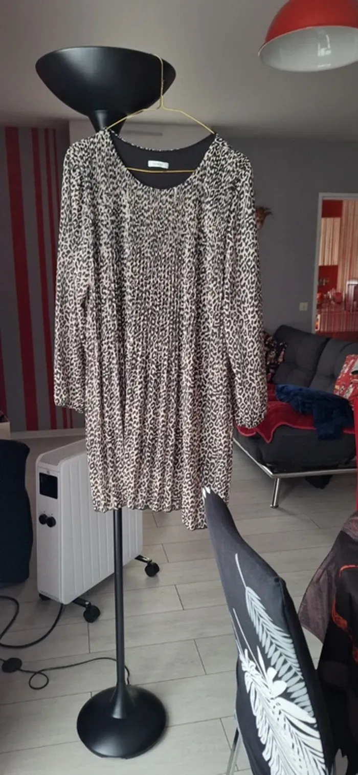Robe SENES
