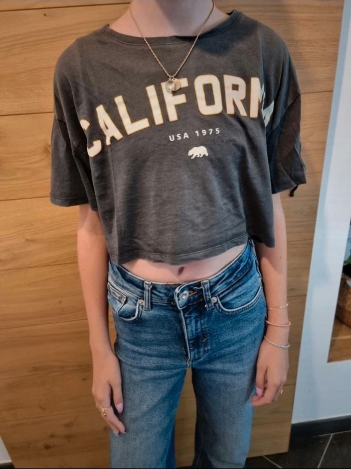 Lot vêtements 10 ans - photo numéro 5