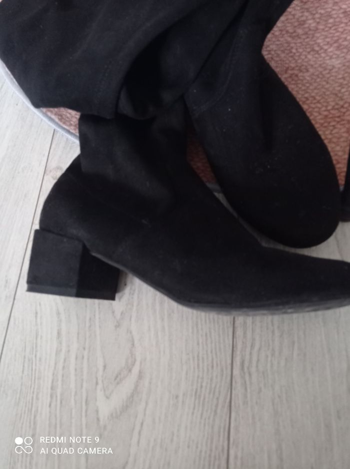 Bottes cuissardes noires petits talons carrés.38 tbe - photo numéro 3