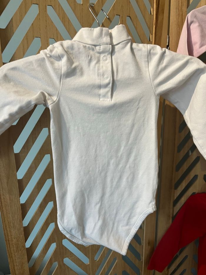 Lot bodies col roulé 18m - photo numéro 4