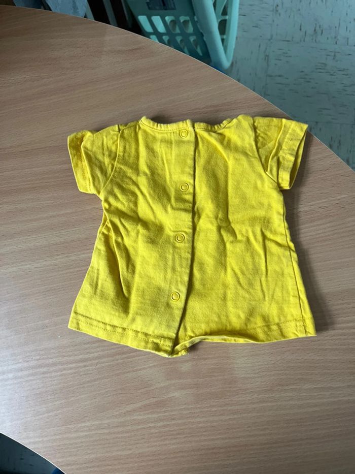 Tee-shirts manche courte et débardeur - photo numéro 2