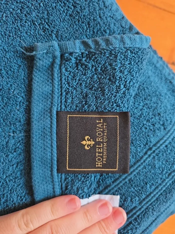 🧺 Lot linge de toilette bleu marine – neuf, jamais utilisé - photo numéro 2