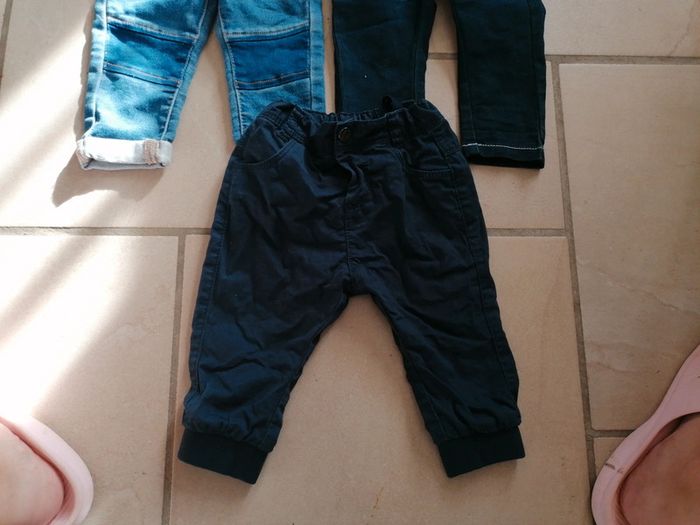 3 pantalons - photo numéro 3