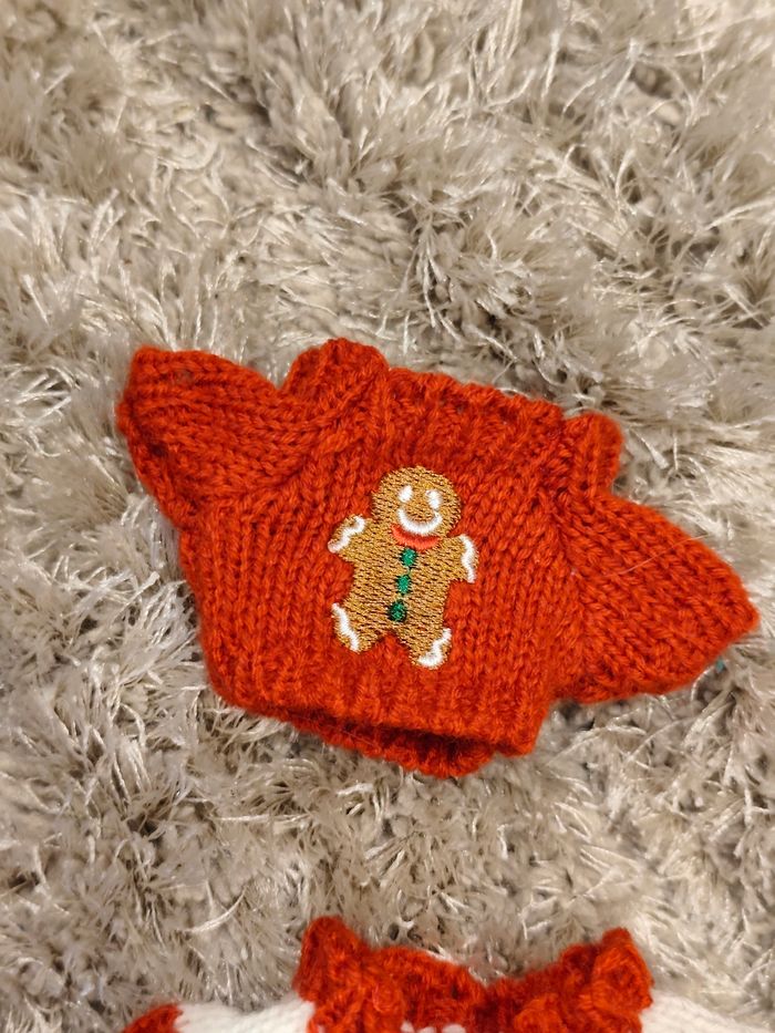 Pull de Noël pour Labubu - photo numéro 4