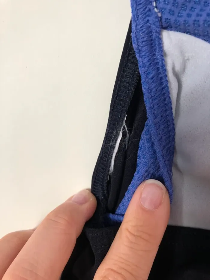Haut de maillot de bain noir blanc et violet Nabaiji Decathlon taille M/L - photo numéro 7