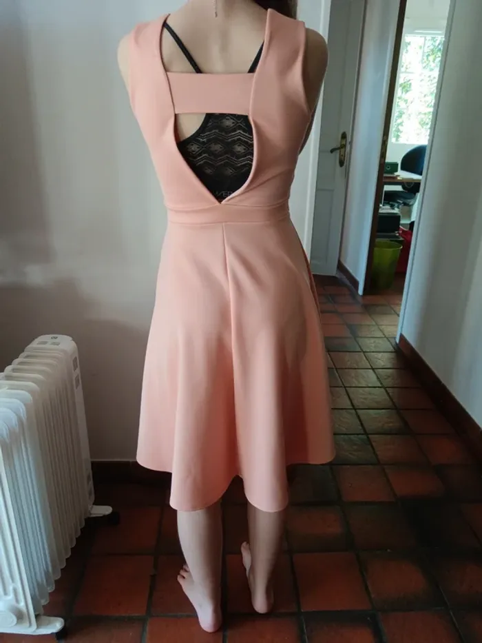 Robe habillee - photo numéro 2