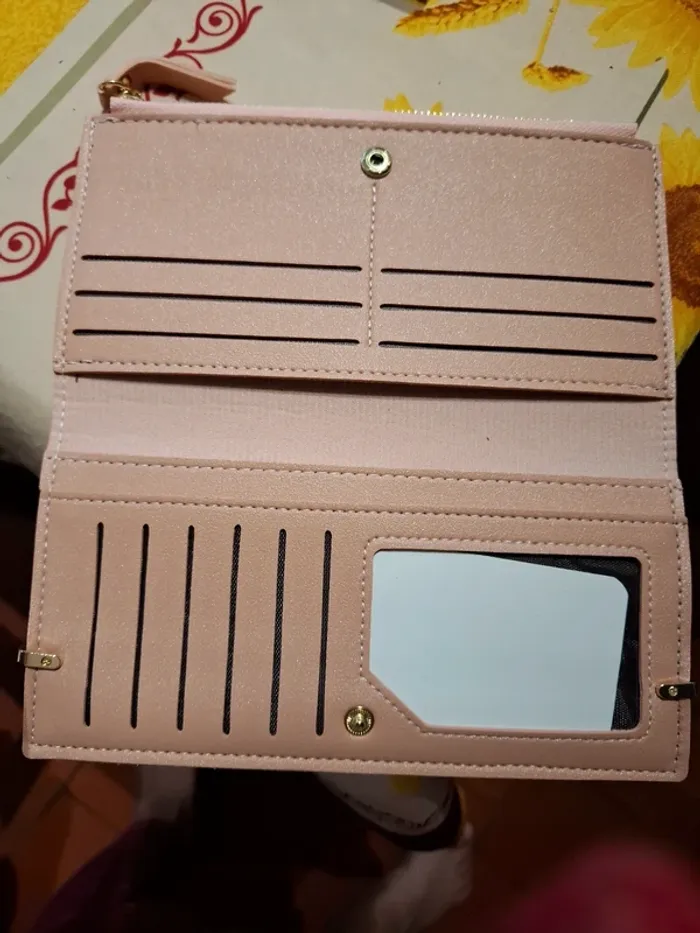 Magnifique porte-monnaie stitch neuf - photo numéro 5