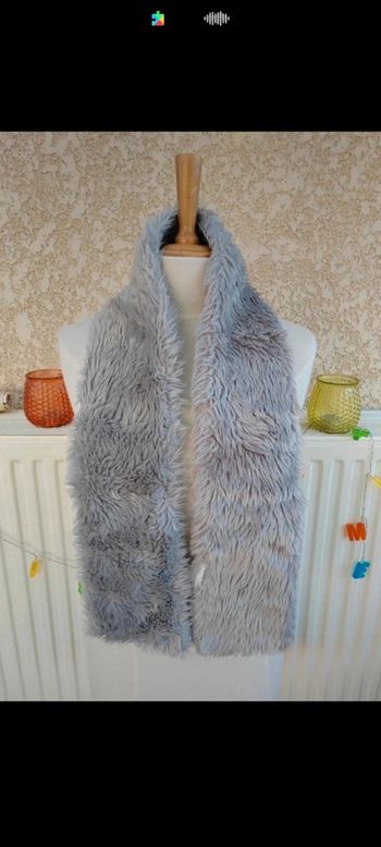 🧣Écharpe grise poil mi long grande longueur