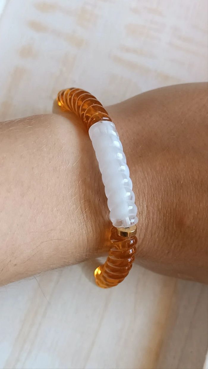 Bracelet tube acrylique blanc et marron - photo numéro 2