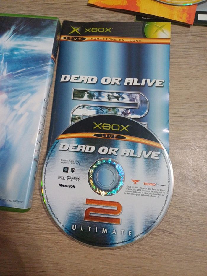 Lot Dead or Alive Ultimate & 2 Xbox - photo numéro 11