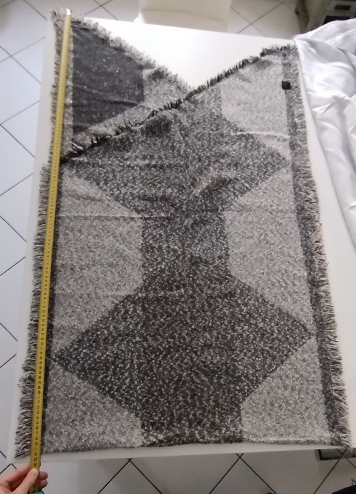 Écharpe grise chaude - photo numéro 4