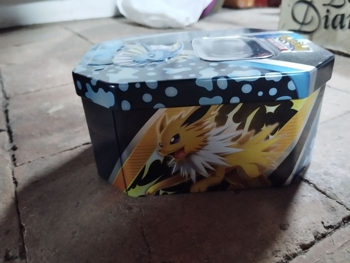 Boîte Pokémon - photo numéro 5