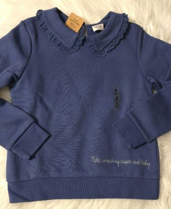 Neuf (non porté) 🤩😍🩷🩷🏷superbe sweat molleton 8 ans fille🩷🩷😍🤩👌