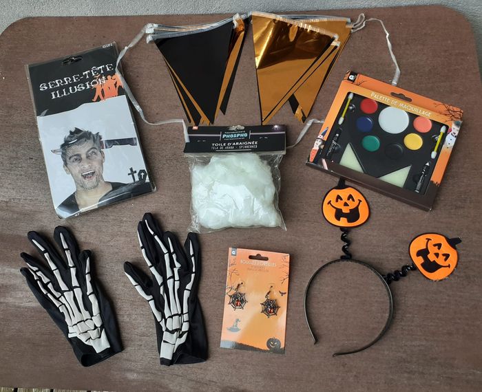 Lot de décorations pour Halloween - photo numéro 2