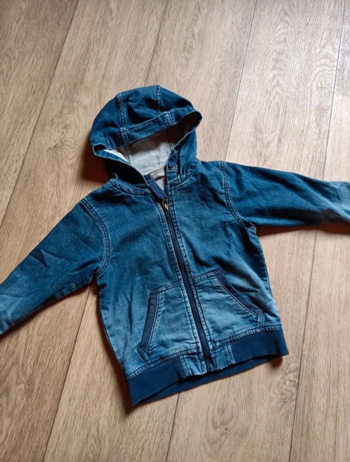 14. Sweat zippé en jeans Orchestra 4ans 104