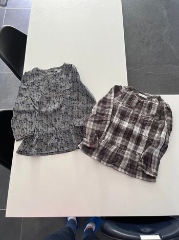 Lot de 2 tuniques Okaidi et Vertbaudet