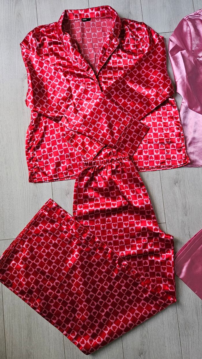 Pyjama - photo numéro 2