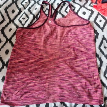 Debardeur sport Décathlon domyos rose rouge