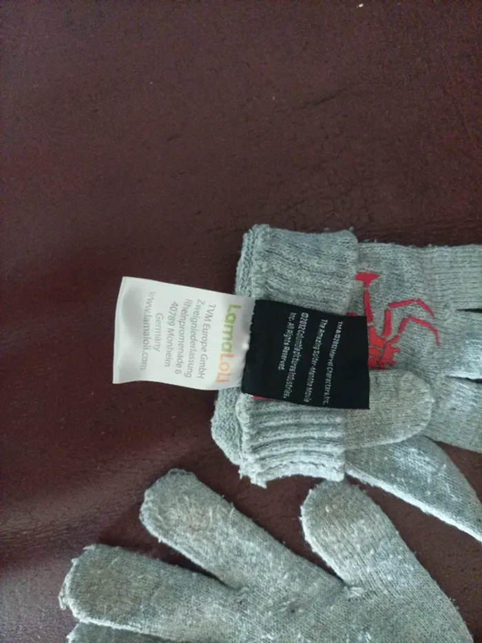 Gants spiderman - photo numéro 4