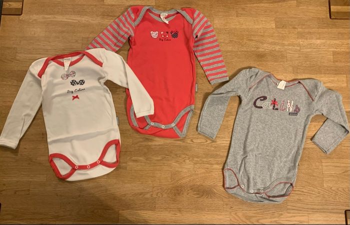 Lot de 3 bodies 👶🏻 Absorba - photo numéro 2