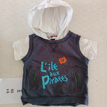 T shirt pirates à capuche 18 mois