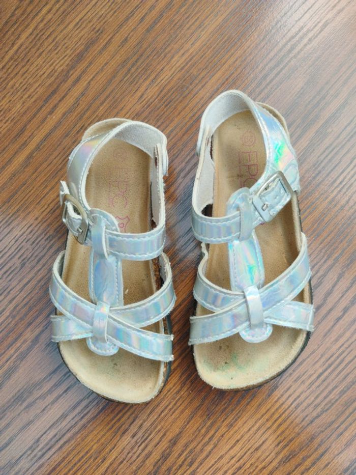 Sandales pointure 29 fille FPC argent - photo numéro 2