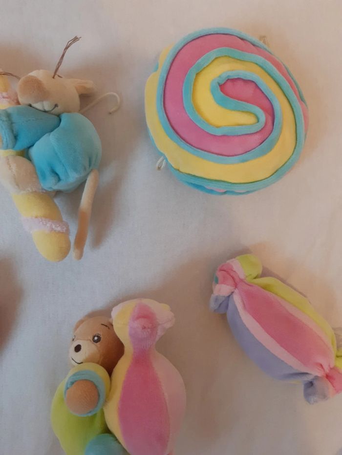 Peluches mobile Kaloo TBE - photo numéro 3