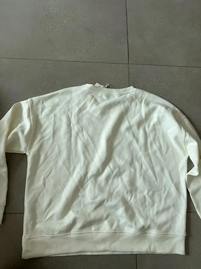 Pull blanc Msch Copenhagen, neuf avec étiquette, taille L/XL valeur 60€ - photo numéro 4
