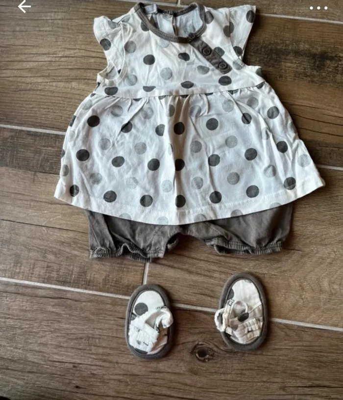 Robe à pois