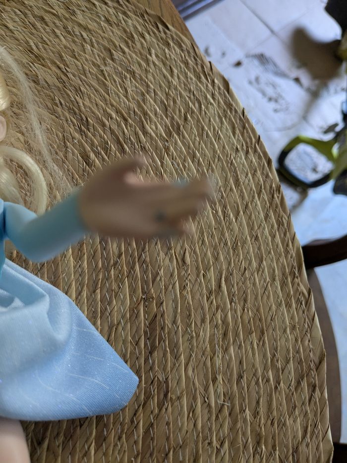 Poupée reine des neiges - photo numéro 5