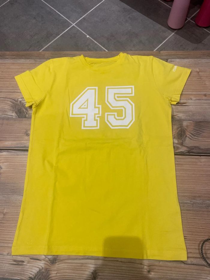 TEE Shirt 45 club Med jaune grand massif