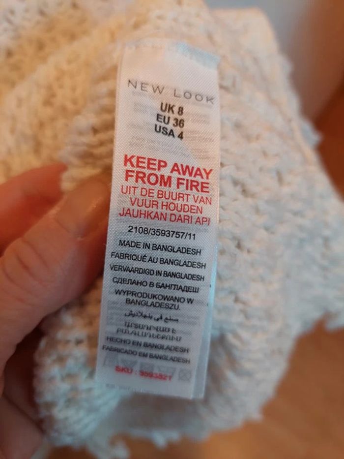 Joli pull femme New Look 36 crème maille ajourée petits pompons en bas - photo numéro 5