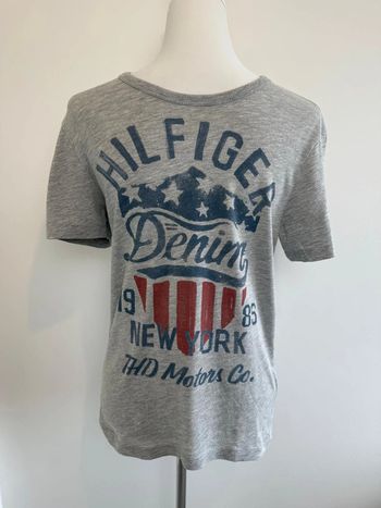 T-shirt Hilfiger Denim homme gris taille S très bon état
