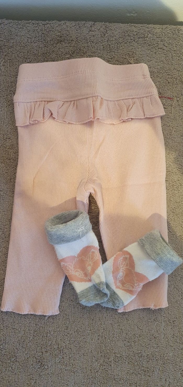 Lot de vêtements fille 1-3 mois - photo numéro 8