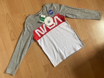 Joli T-shirt ML gris et blanc NASA T. 8 ans/128 cm garçon neuf avec étiquette