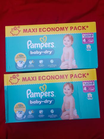 2 cartons de couches Pampers baby-dry T4+ taille 4+