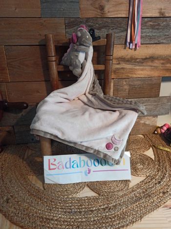 Doudou dinosaure Noukie's tbe