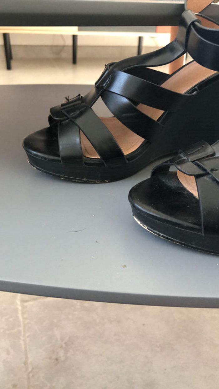 Sandales compensées noir - photo numéro 2