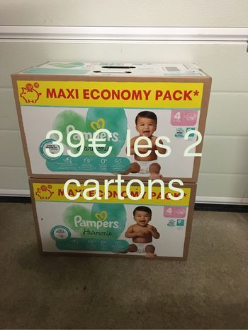 156 couches Pampers harmonie taille 4