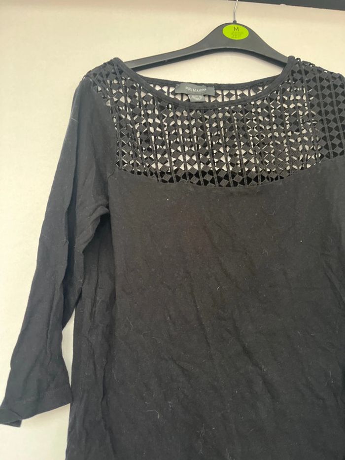 T-shirt taille 38 - photo numéro 2