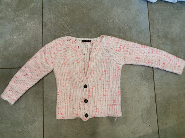 Gilet chaud élégant rose irisée