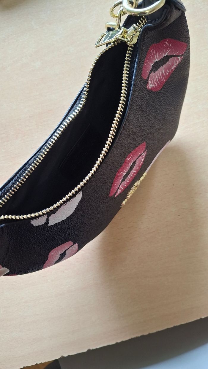 Sac à main Coach bisous - photo numéro 6