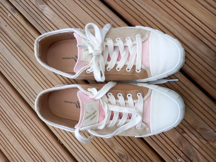 Vanessa Wu 40 - photo numéro 2