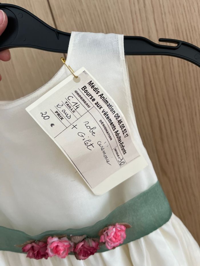 Robes - photo numéro 3