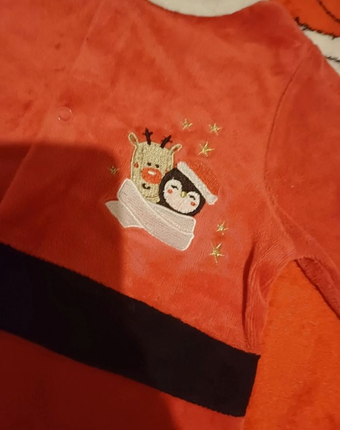 🧸Pyjama de Noël 1 pièce + bonnet taille 36 mois Mots d'enfants - photo numéro 4
