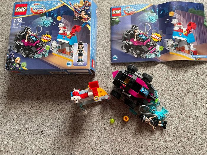 Boîte lego 41233 DC Super Hero Girls Le tank de Lashina - photo numéro 11