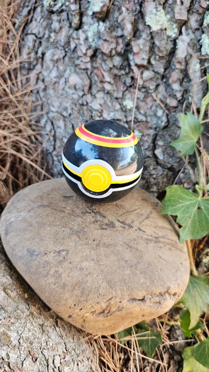 Super pokeball pour figurine Pokemon Nintendo - photo numéro 2