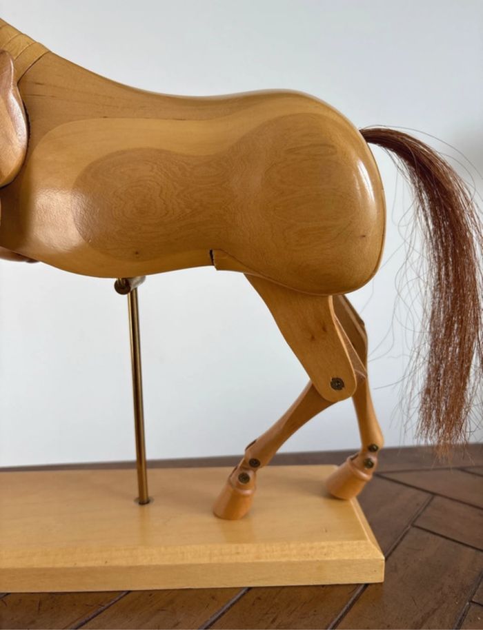 Mannequin Cheval de dessin en bois complètement articulé - bon état - photo numéro 3