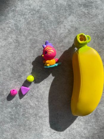 Splash toys banana’s